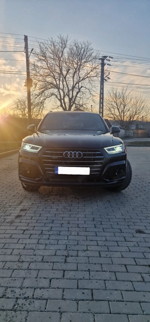 Audi Q5 S-line 55TFSI e 2020 | Plug-in Hybrid | 367 CP | Jante 20  Audi Sport | Negru | 24.900  