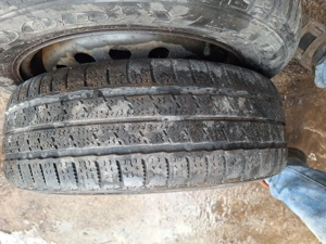 vând cauciucuri anvelope cu tot cu jeate de saran 195 60r16c - imagine 2