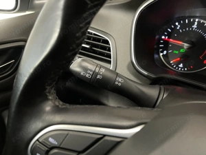 Renault Megane - imagine 16