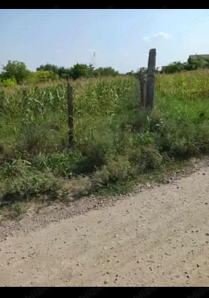 vând teren  - imagine 2