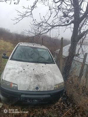 Dezmembrez fiat PUNTO MOTOR 1.2 cm benzină defect cutiei viteze radiată din circulație preț negociab - imagine 5