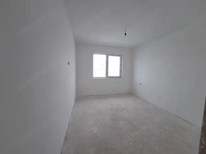 Duplex cu 5 camere, 3 bai - izolat fonic - Sacalaz - imagine 13