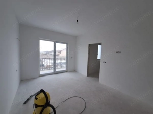 Duplex cu 5 camere, 3 bai - izolat fonic - Sacalaz - imagine 12