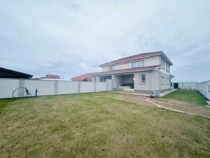 Duplex 4 camere si 3 bai - Mosnita Noua zona foarte buna