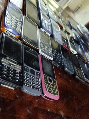 vand diverse telefoane funcționale   - imagine 3