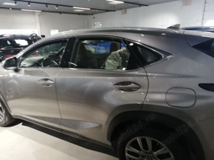 Vând Lexus NX300h - imagine 4
