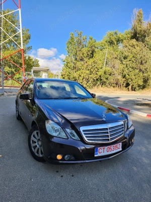 Vand Mercedes E Class foarte îngrijit  - imagine 6