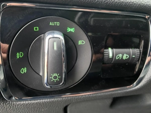 Skoda Superb SW 2.0 Diesel 140 CP An 2013 - imagine 19