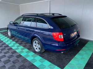 Skoda Superb SW 2.0 Diesel 140 CP An 2013 - imagine 11
