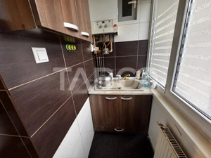 Apartament etaj 3 decomandat cu 3 camere 66 mpu pivnita Mihai Viteazul - imagine 11