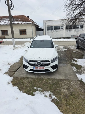 Mercedes GLB 200 - imagine 6