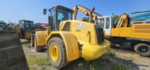Încărcător frontal New Holland W 230 - imagine 4