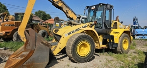 Încărcător frontal New Holland W 230