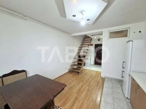 Apartament 2 camere de vanzare renovat zona Ipas din Sibiu - imagine 2