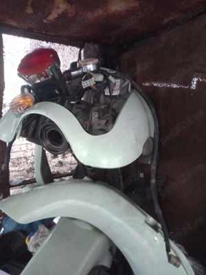 Vand piese sh de aprilia scarabeo - imagine 2