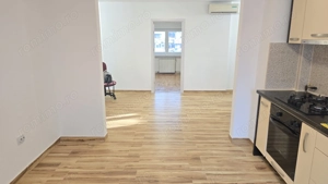 Vand apartament 4 camere decomandat in Deva, zona 22 Decembrie (Liceul Auto), suprafata utila 88 mp  - imagine 3