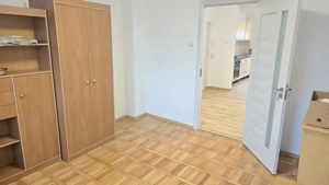 Vand apartament 4 camere decomandat in Deva, zona 22 Decembrie (Liceul Auto), suprafata utila 88 mp  - imagine 15