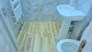 Vand apartament 4 camere decomandat in Deva, zona 22 Decembrie (Liceul Auto), suprafata utila 88 mp  - imagine 16