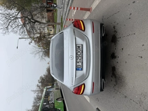 Mercedes E class 220 - imagine 3