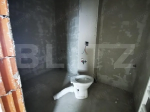 Apartament 3 camere, finisat, 52 mp, semifinisat, zona Teilor - imagine 3