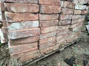 vand caramizi 12 24 din demolari