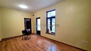Casa cu 2 camere de vanzare ultracentral,  zona Piata Victoriei - imagine 2