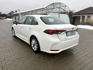 Toyota Corolla 2020 1.6 Automat - imagine 4