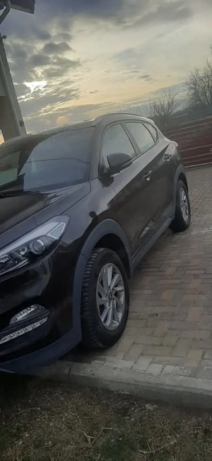 2017 Vând Hyundai Tucson ix35 - imagine 3