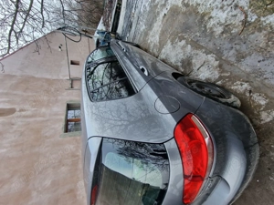 Volkswagen Golf 6 An 2010 motor 2000 disel  - imagine 3