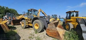 Încărcător frontal Bell L2106 T - imagine 6