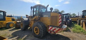 Încărcător frontal Bell L2106 T - imagine 4