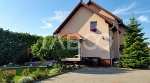 Casa Individuala 290mpu cu garaj teren liber 550mp zona Selimbar Sibiu