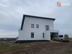 Casa individuala cu 5 camere si teren de 840 mp, Pischia - imagine 12