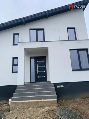 Casa individuala cu 5 camere si teren de 840 mp, Pischia - imagine 17