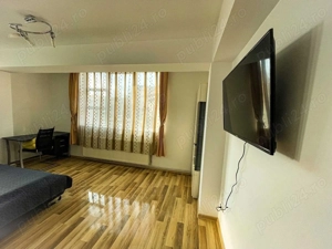 Apartament 3 camere la mansarda, zona Garii Brasov - imagine 5