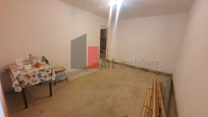 Ap 4 cam Giurgiu decomandat, parter - imagine 6