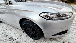 Vând Ford Mondeo mk5 - imagine 2