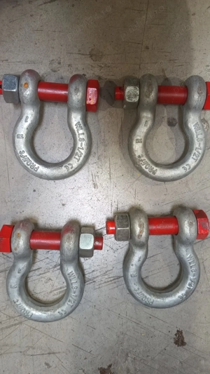 Shackle Gambeti Chei Tachelaj