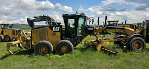 Greder Caterpillar CAT 160M 6X6 cu scarificator - imagine 3