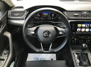 Skoda Superb 2.0 TDI 4X4 DSG Style - imagine 17