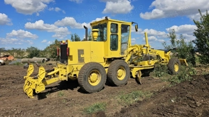 Greder New Holland F106.6 6x4 cu scarificator - imagine 7