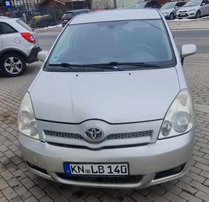 Toyota corolla verso 2.2 tdi 7 locuri 2007 - imagine 2