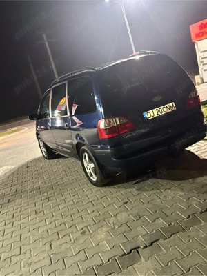 Ford galaxy  - imagine 3