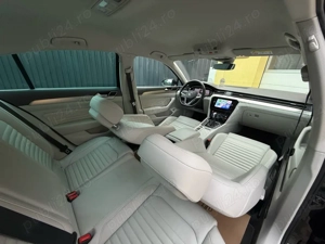 Volkswagen Passat Highline - 2.0tdi   DSG   Bord digital   Keyless   Distronic   Garantie  - imagine 12
