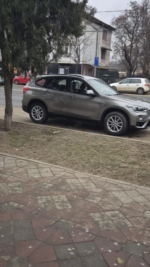 BMW X1 2019   55.000 km reali   impecabil   17900    - imagine 5