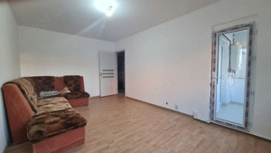 Vand apartament cu doua camere, decomandat, etaj1 in Curtea de Arges - imagine 4