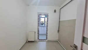 Vand apartament cu doua camere, decomandat, etaj1 in Curtea de Arges - imagine 6