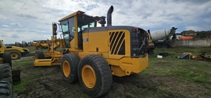 Greder Volvo G930 6X4 cu lamă - imagine 3