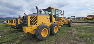 Greder Volvo G930 6X4 cu lamă - imagine 2