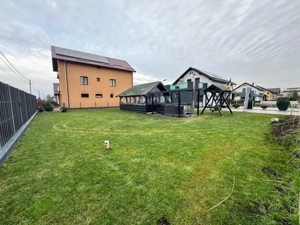  Casă modernă, complet mobilată, cu panouri solare, jacuzzi,aproape de oras - imagine 12